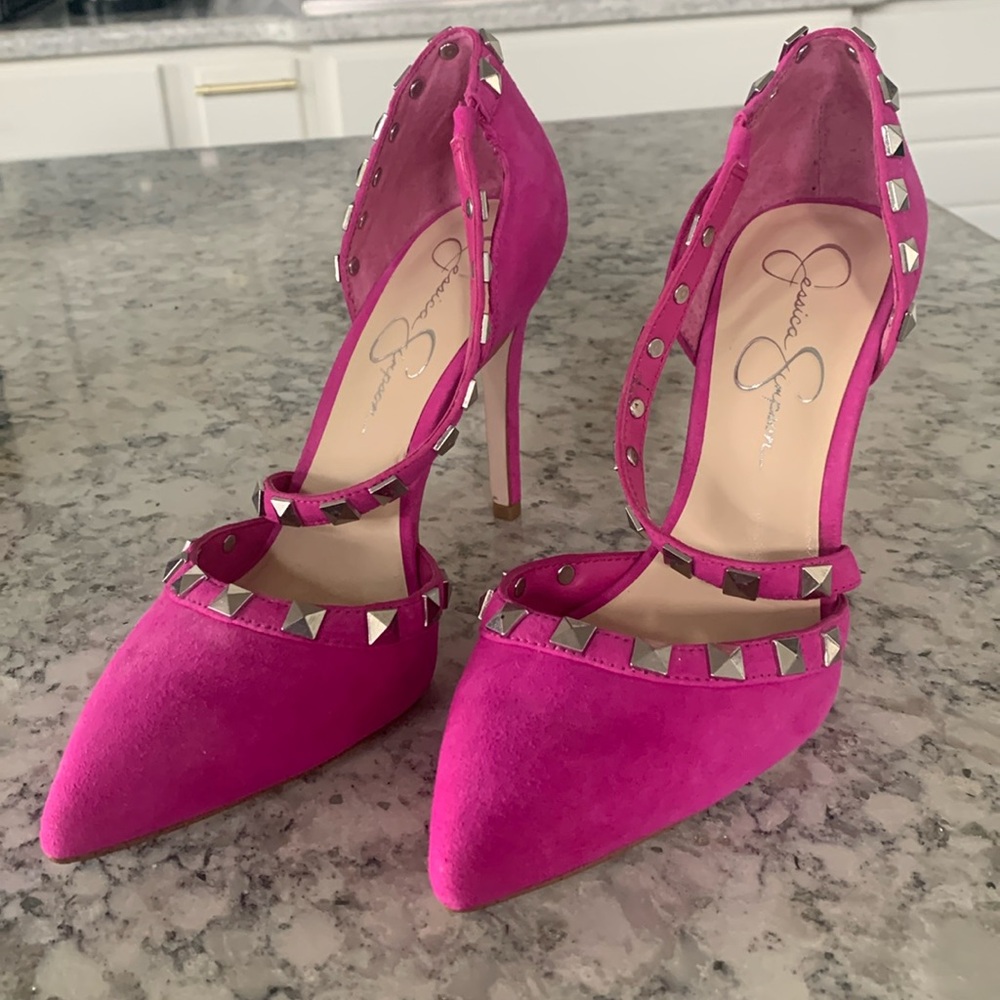 Jessica Simpson pumps, Pink/fuchsia. Size 7 1/2. Never worn.
